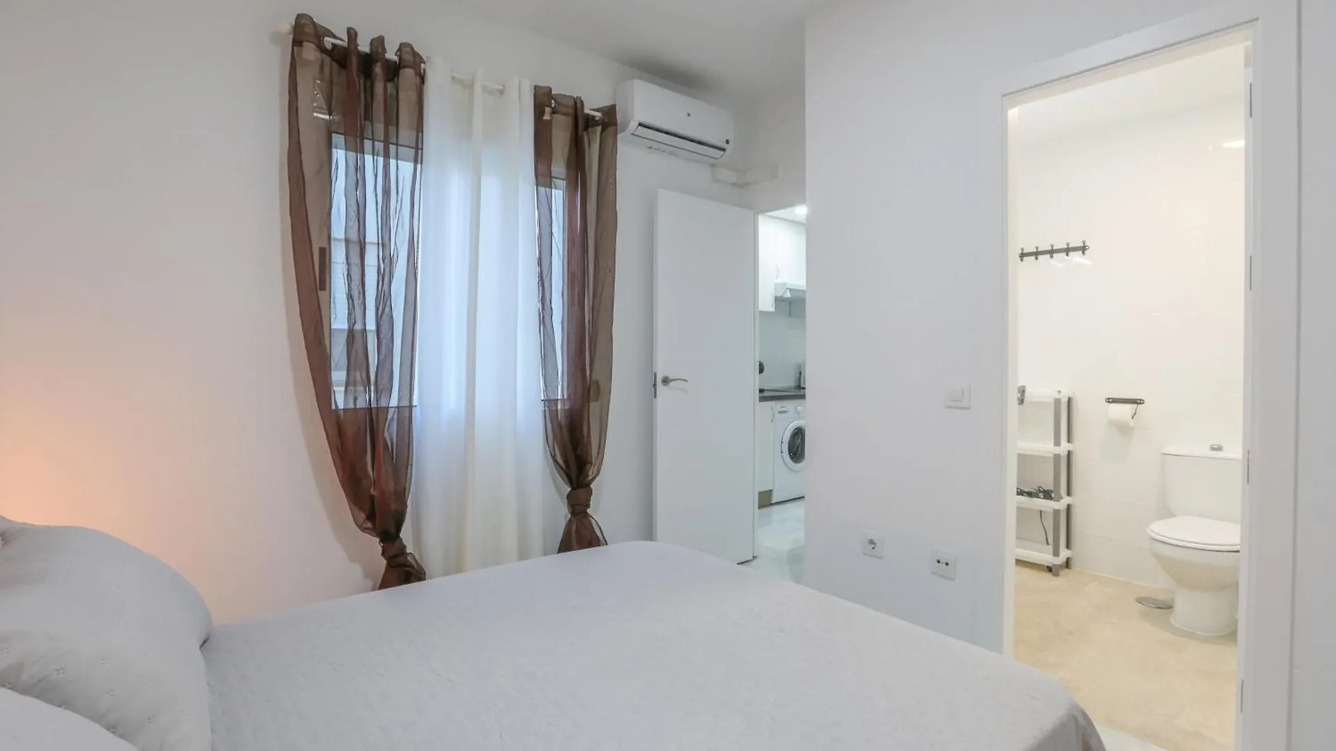 Divina Apartamento Sevilha 0*,  Espanha